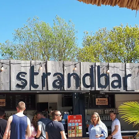 Preisbewusste Fuer 2 Personen U. Kleinkind Utarp