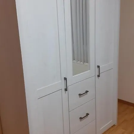 Апартаменты Preisbewusste Fuer 2 Personen U. Kleinkind