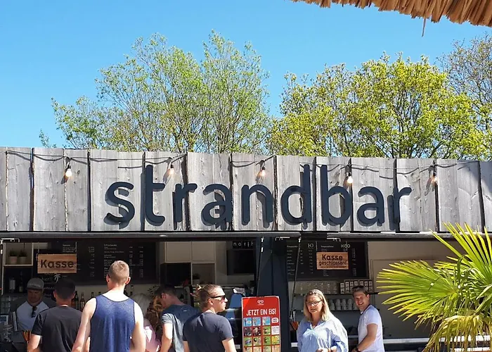 Preisbewusste Fuer 2 Personen U. Kleinkind Utarp